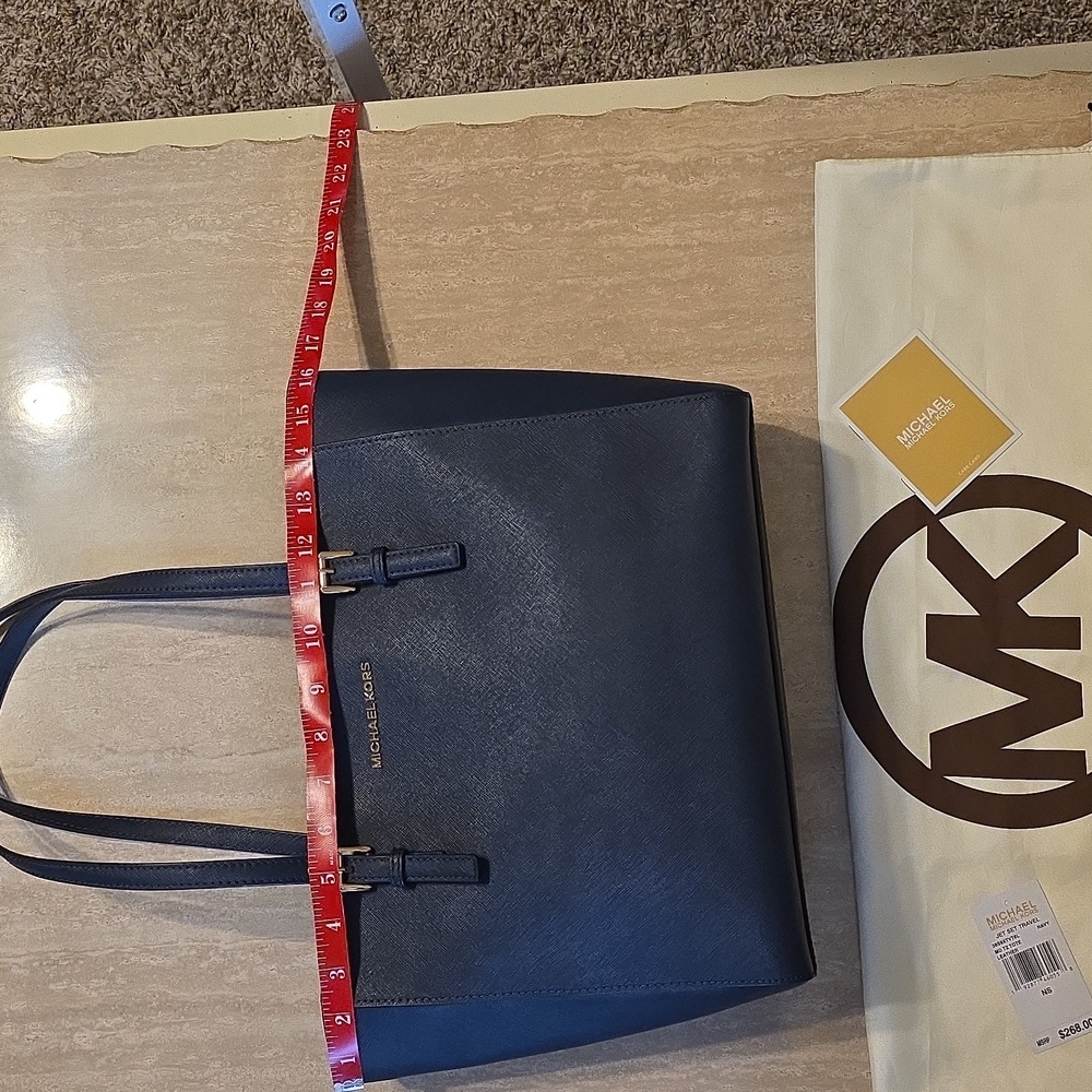 Michael Kors Shoulder Bag Jet Set Travel Leather Top Zip Tote Navy NEW WITH TAG! - Picture 8 of 10